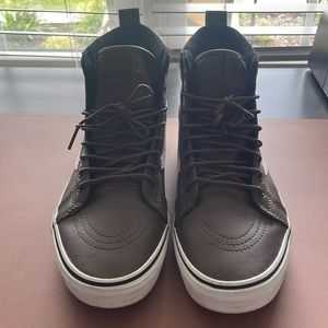 Men’s SK8-Hi MTE Brown Vans